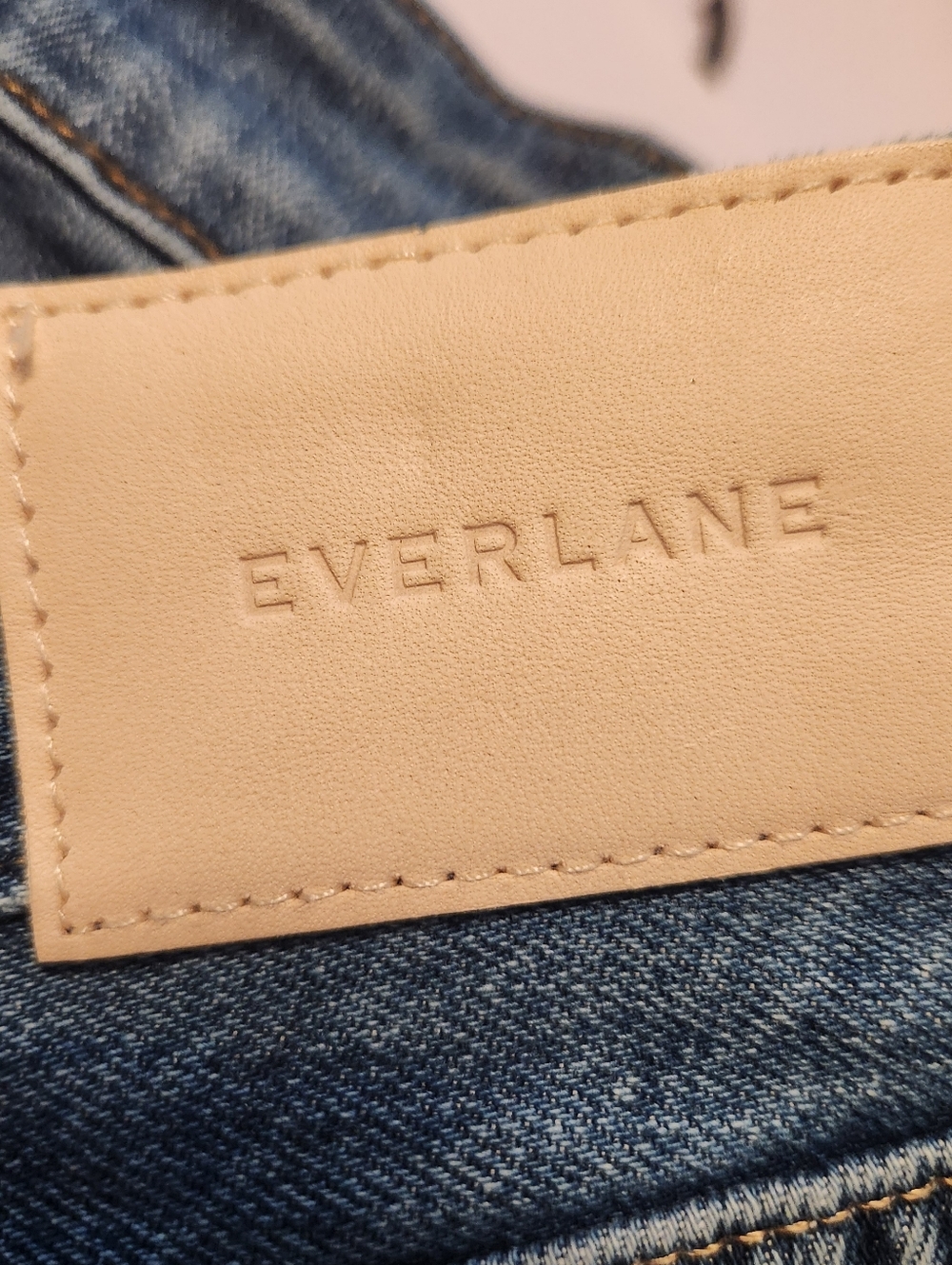 Everlane Curvy 90s Cheeky Straight Jean Organic Cotton Size 31 Med Wash - Picture 9 of 16